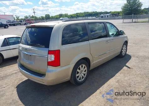 2016 Chrysler Town & Country Touring from USA, damaged, VIN 2C4RC1BG4GR228727